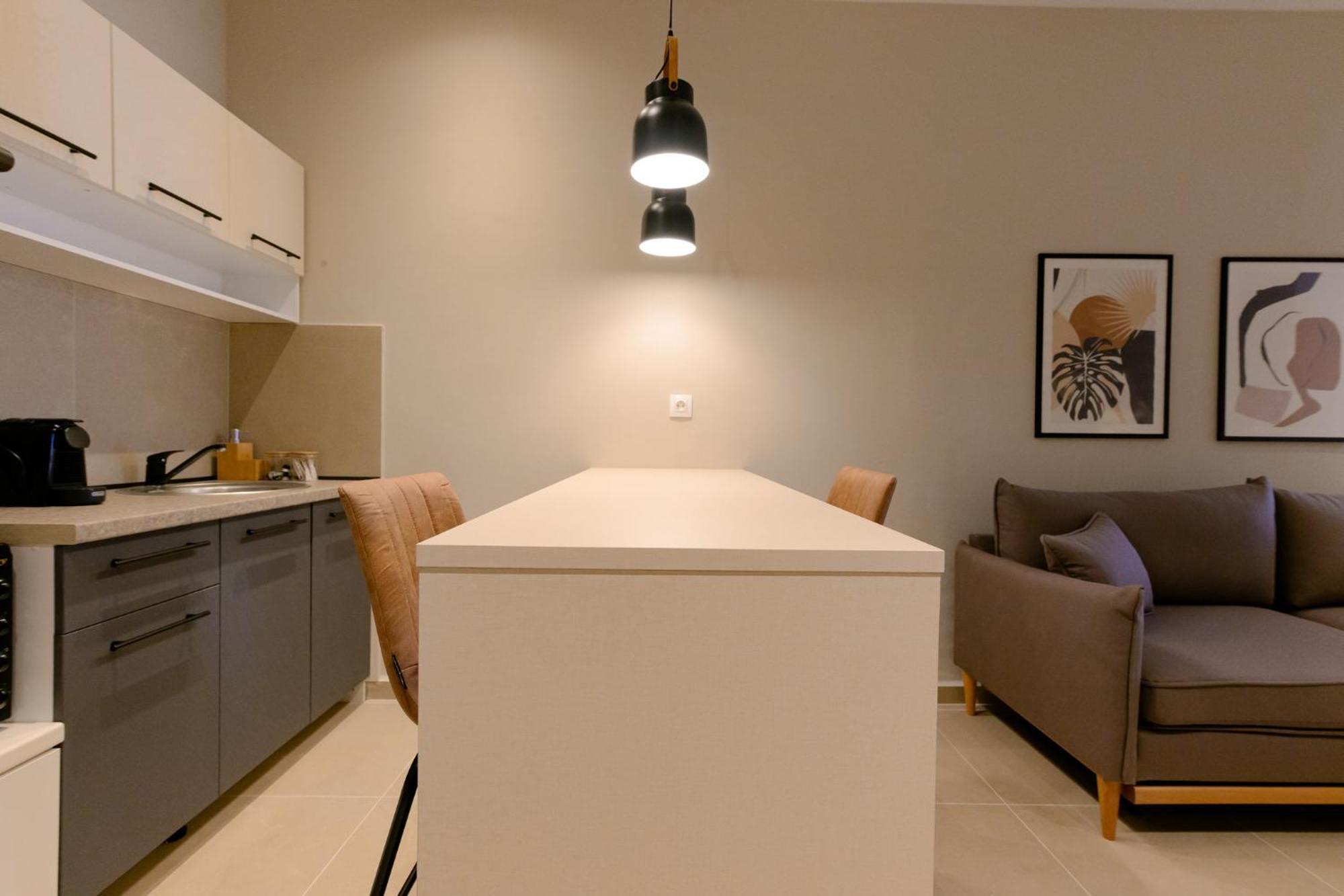 Luxury Central Apartment 6,1 ラリサ エクステリア 写真